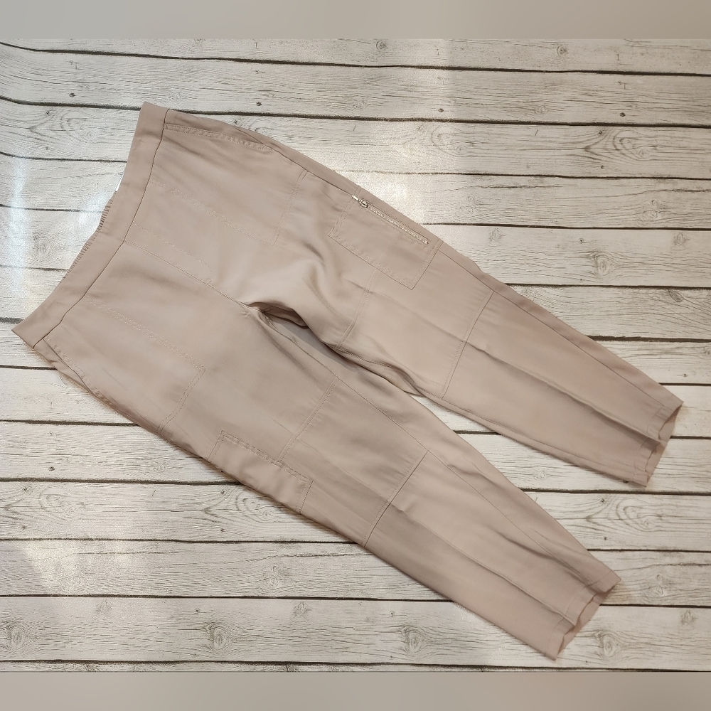 NWT Pull-On Relaxed Cargo Ankle Pant Dusty Taupe Zippered Thigh Pockets Sz 12R